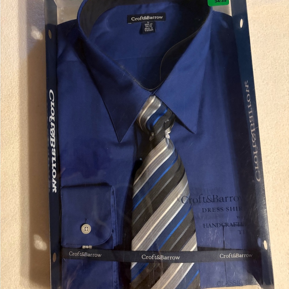 Croft & Barrow Men's Blue Dress Shirt with Striped Tie